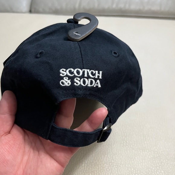 NWT - Scotch & Soda Adult Embroidered Logo Tuck Strap Baseball Cap - Picture 3 of 6